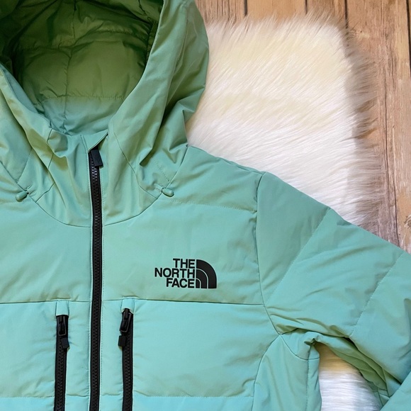The North Face Women’s Corefire Down Jacket In Wasabi - Picture 3 of 10